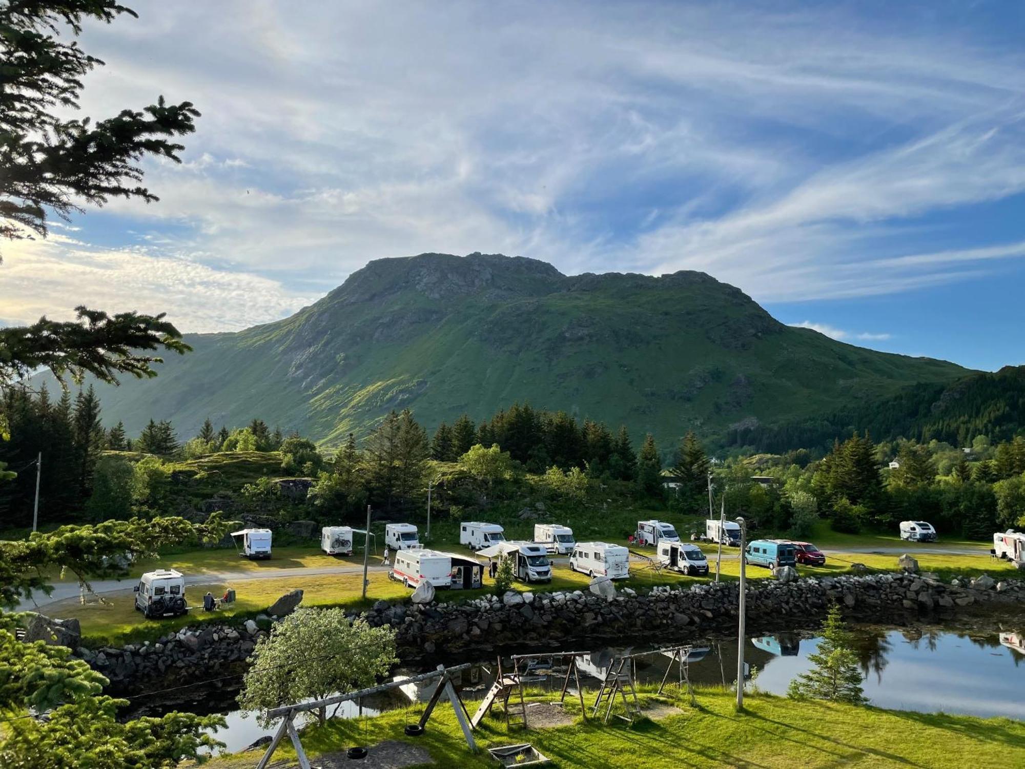 Brustranda Fjordcamping Valberg Extérieur photo